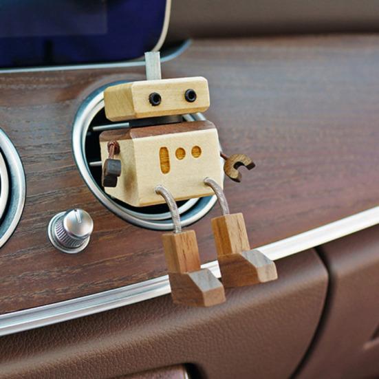 Car Air Fresheners Wooden Robot Figurine with Swinging Legs Car Outlet Ventilation Perfume Clips Car Dashboard Decoration