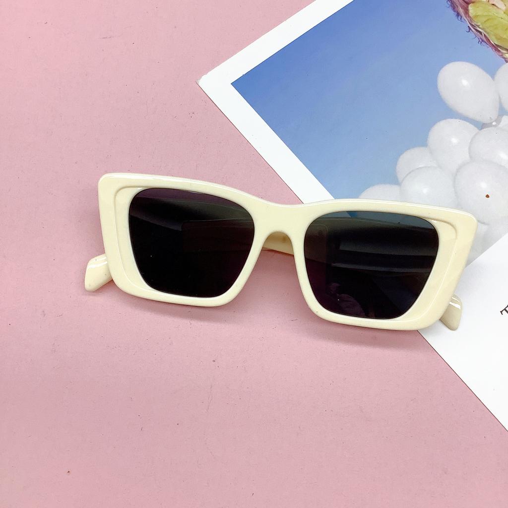 Дорожный футляр с защитой от ультрафиолета Детские солнцезащитные очки Модные тренды для мальчиков и девочек Детские солнцезащитные очки Солнцезащитные очки