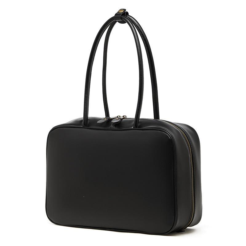 2026 New Women's Genuine Leather Crossbody Bag: Spring/Summer Single Shoulder, Small Square, Bowling Style