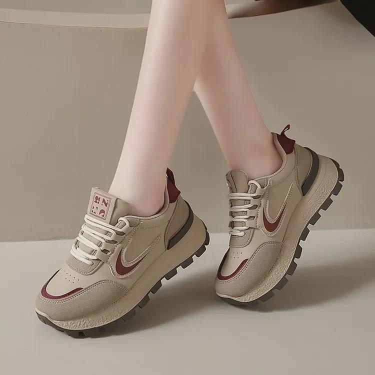 Женские кроссовки для бега Retro Maillard 2025 года, большой размер — в студенческом стиле, толстая подошва, шнуровка, весна