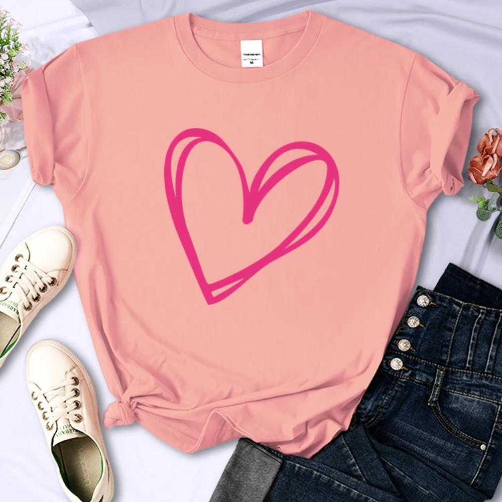 Простые женские футболки с розовым сердечным принтом, индивидуальные повседневные футболки, модные универсальные креативные женские топы с короткими рукавами и круглым вырезом