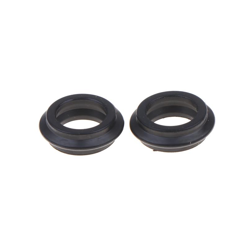 Car Engine Oil Cooler Outlet Pipe Seal for LR030593 Plastic Black Fuel Oil Leak Prevention for Land Rover Auto Parts