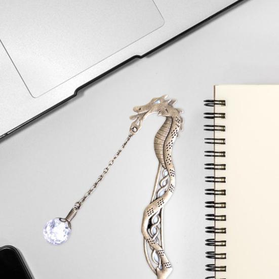 Закладка в винтажном стиле с металлическим драконом и светящимися бусинами, устойчивая к выцветанию закладка