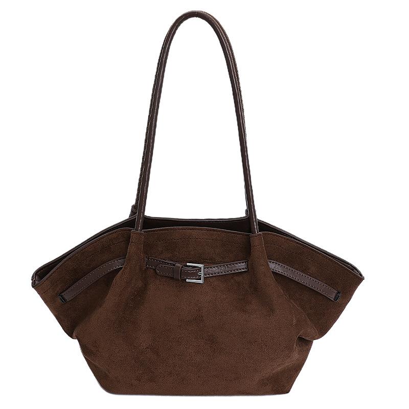 Сумка большой вместимости женская осень-зима 2025 новая ретро нишевый дизайн плечевая сумка под мышку плиссированная сумка-тоут для通勤