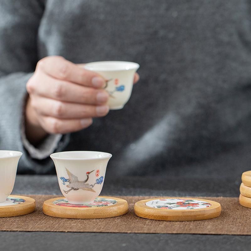 Расписанные вручную керамические подставки из бамбука, подставки под чашки для чая в виде сливы и орхидеи, теплоизоляционные водонепроницаемые нескользящие коврики для кухни