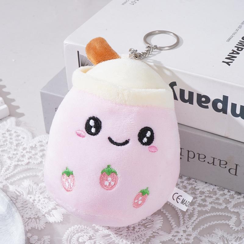 Плюшевый брелок в виде куклы с фруктовым бабл-ти в подарок