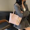Large Capacity Versatile Tote Bag Women's New Casual Fashion Shoulder Bag High-end Commuter Bag