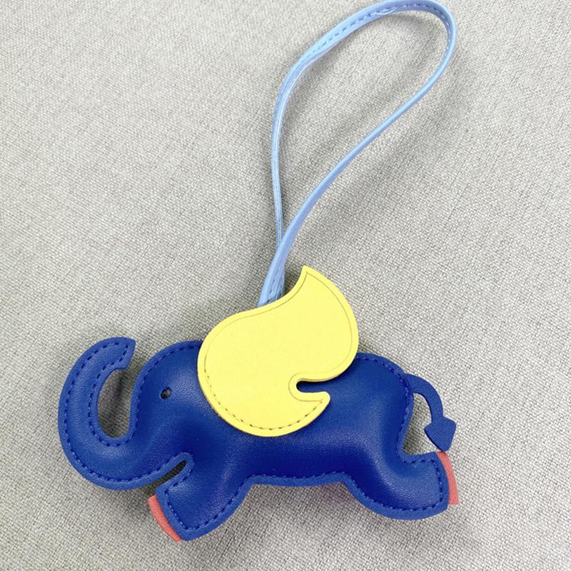 Trendy Designer Pu Leather Wings Flying Elephant Hanger Keychain Pendant Decoration For Ladies Bag Charm Accessories Ornament Gifts