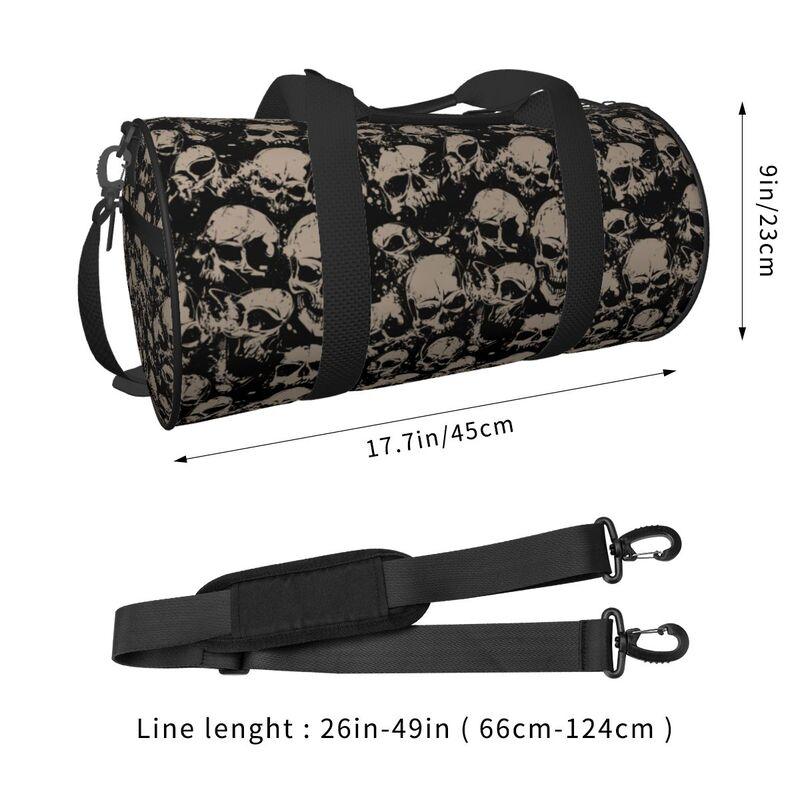 Retro Grunge Skulls Print Travel Duffel Bags Unisex Foldable Waterproof Carry on Luggage Bag Lightweight Yoga Gym Sports Bag