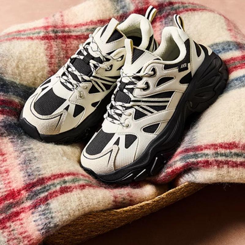 Anta Lifestyle Series Trendy Comforty Slip Resistance Wear Resistance Airful Low Top Casual Shoes Women sneakers White Black 122448808-3
