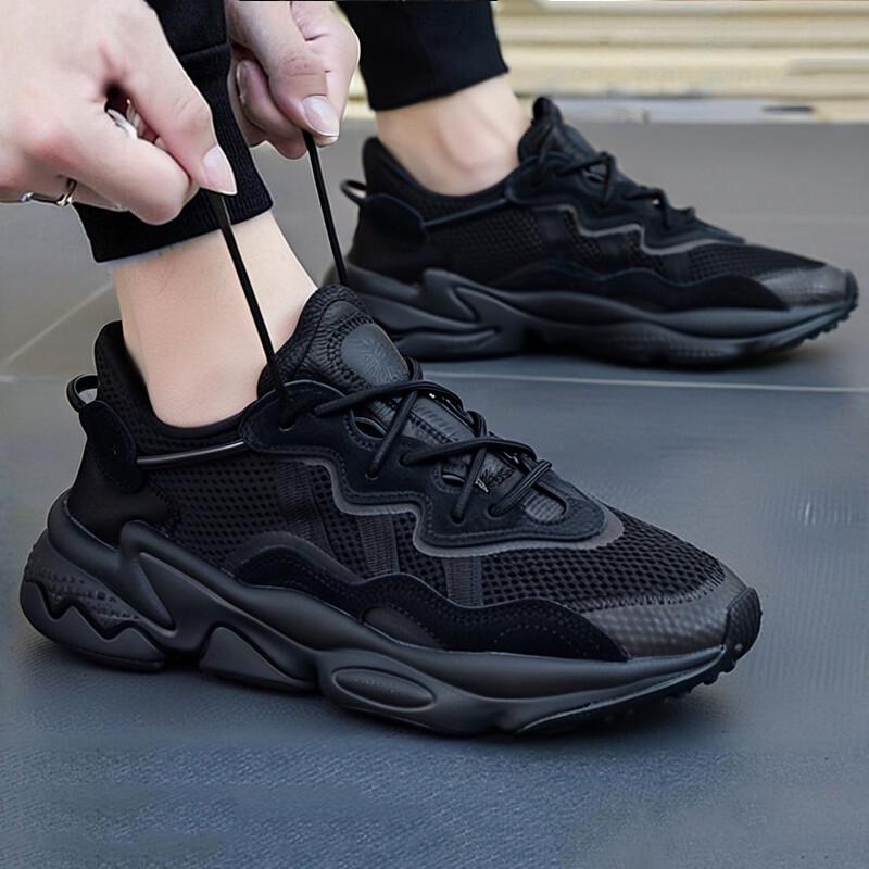 adidas Унисекс Повседневная обувь OZWEEGO & OZMILLEN