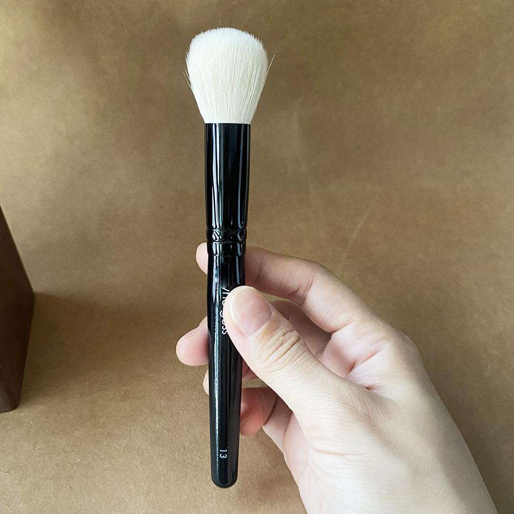 Кисти для макияжа лица WG для кремовой основы для пудры и скульптурирования щек с натуральным козьим волосом