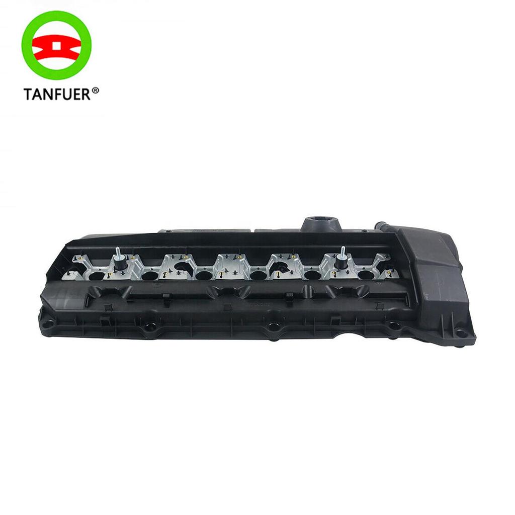 Крышка клапанов двигателя BMW Головка цилиндра 11121703341