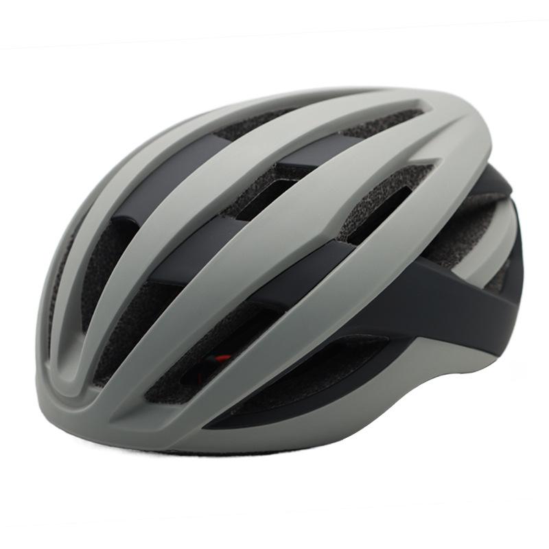 New Pneumatic Windbreaking Road Bike Bicycle Riding Helmet Integrated with Men and Women