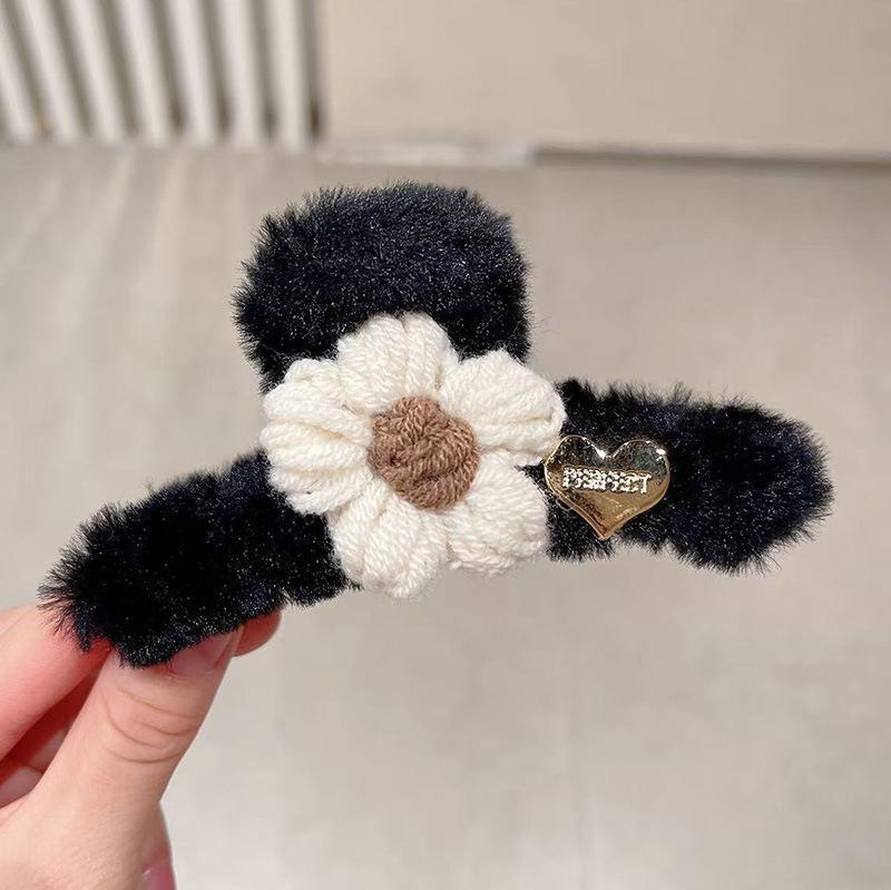 Осень/Зима 2025 Плюшевый мех норки Любовное сердце Стразы Зажим-краб для волос для женщин
