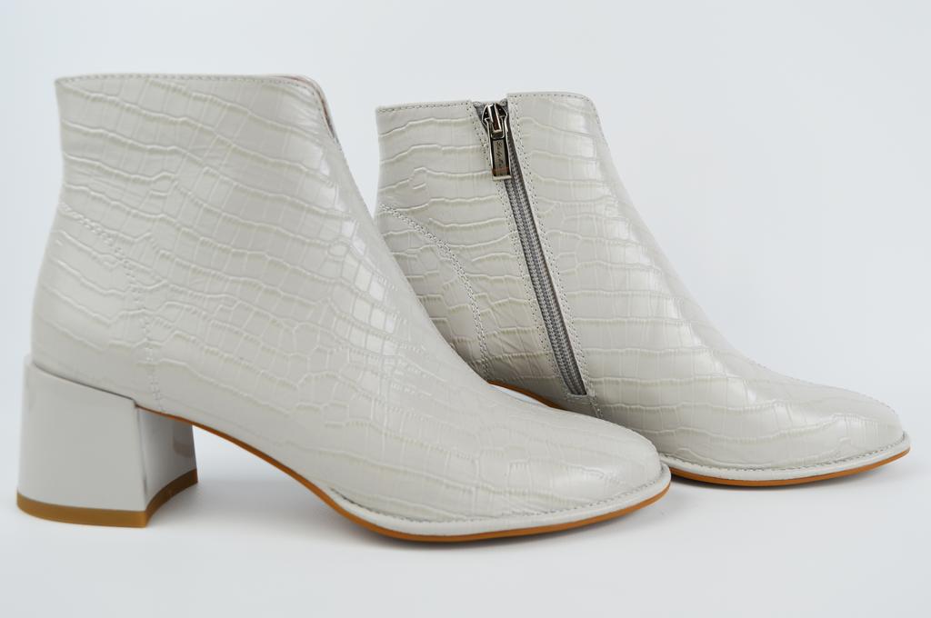 Ботинки Lady Marcia 3675 36 Светло-серые кожа