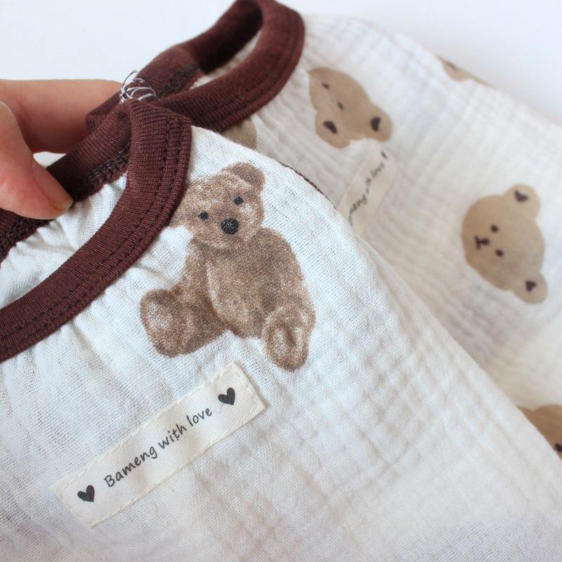 Жилет для домашних животных Одежда для собак Весенне-летняя одежда для кошек Одежда для кошек и собак Жилет для дома с плюшевыми мишками Пижамы Одежда для домашних животных Костюм для собак