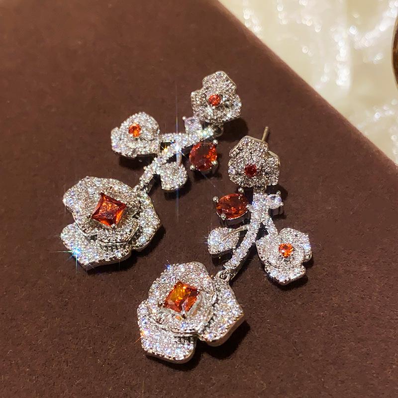 Винтажные серьги-капли с жемчугом и бриллиантовой инкрустацией - Ретро-стиль, Легкая роскошь, Высококачественный дизайн