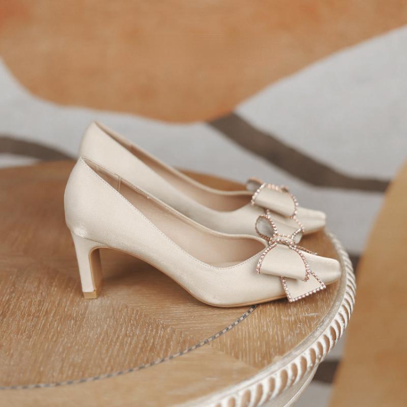 Fashion Fashionable and Minimalist Single Shoe Women's 2024 Spring New Bow Decoration Daily Versatile Shallow Cut Exquisite High Heels