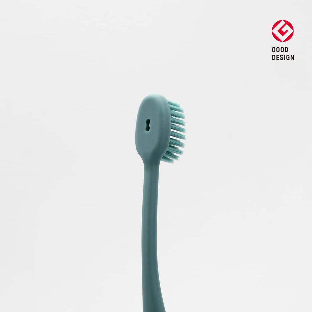 Дизайнерские зубные щетки с отверстиями, которые достают до задних коренных зубов, набор из 3 штук [Награда за хороший дизайн] 12 штук (ассорти коробок 4 цветов)
