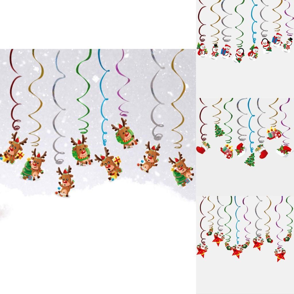 Яркий праздничный декор со спиральными стримерами и треугольными флажками, идеально подходящий для рождественских торжеств