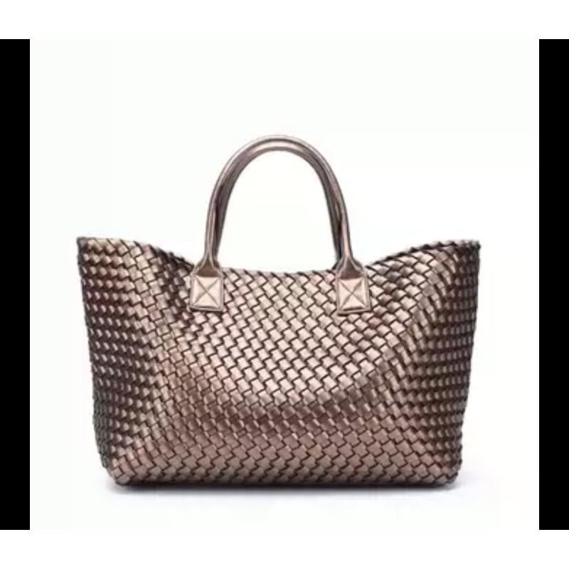 Womens Handwoven Tote Bag Large Capacity Fashion Shoulder 2026 Daily Use
