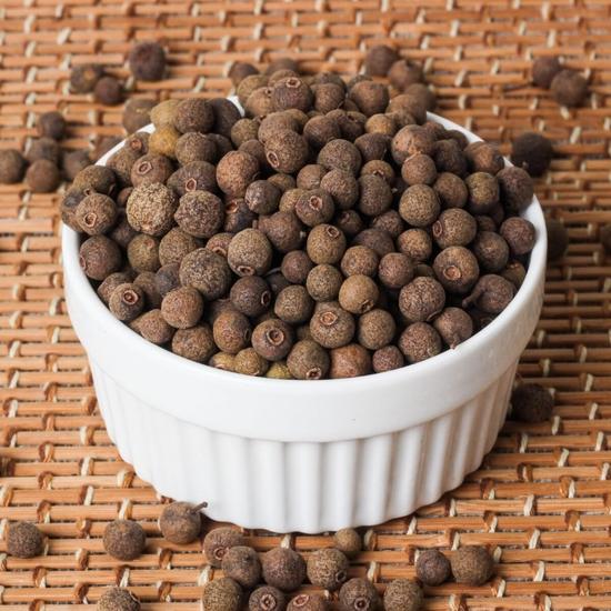 Urban Platter Целый душистый перец, 100 г [Ямайский перец | Кабаб-чини | Волшебная специя]