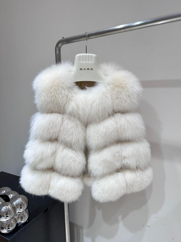 Autumn and winter fox fur vest women's short young fashion and thin temperament socialite style vest jacket women