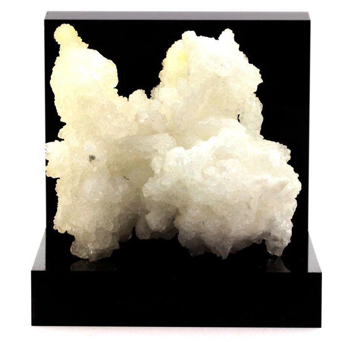 Aragonite 1500.0 carats