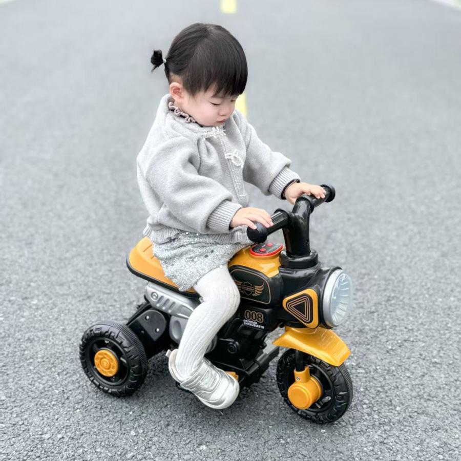 Детский электрический трехколесный велосипед с перезаряжаемым мотором и функцией скольжения – развивающая игрушка для мальчиков и девочек