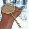 Vintage-Style Brass Magnifying Glass with Leather Case – 7 Cm Handheld Optical Magnifier for Reading and Collectibles