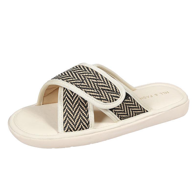 Наступить на дерьмо тапочки женские летние 2025 новые толстоподошвенные нескользящие нишевые высококлассные сандалии липучка однослойные шлепанцы