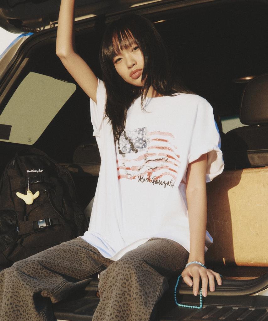 MARK GONZALES Angel American Flag Graphic Short Sleeve T-Shirt - White