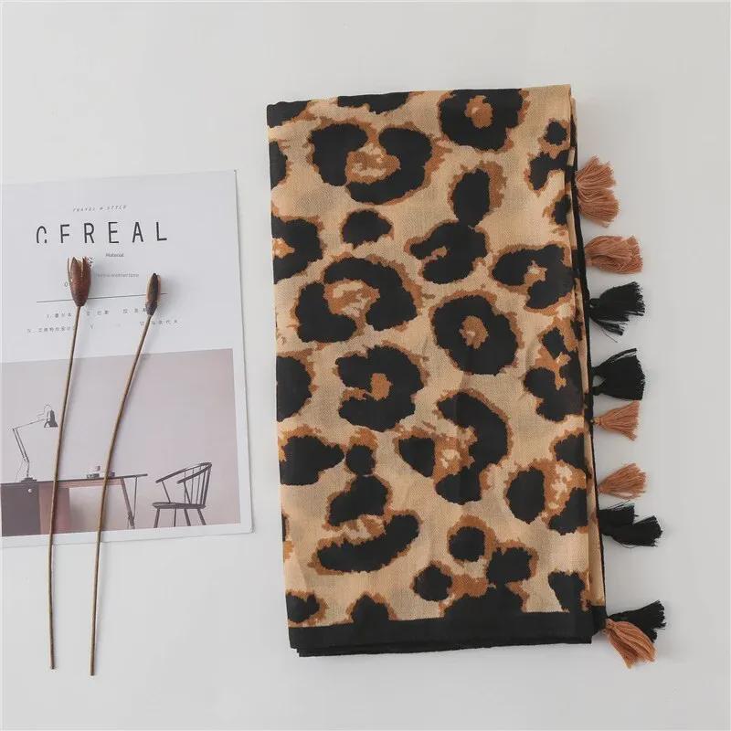 Корейский леопардовый принт шарф шаль: Длинный зимний галстук двойного назначения из хлопка и льна для студенток
