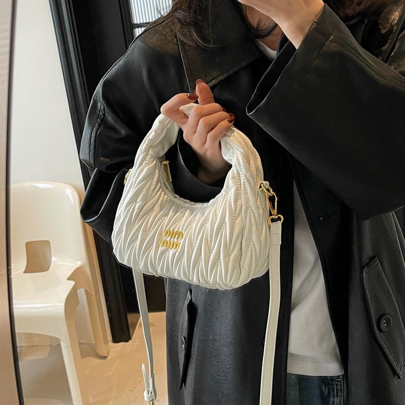2025 summer new fashion pleated bag shoulder bag niche design casual simple trend handbag messenger bag