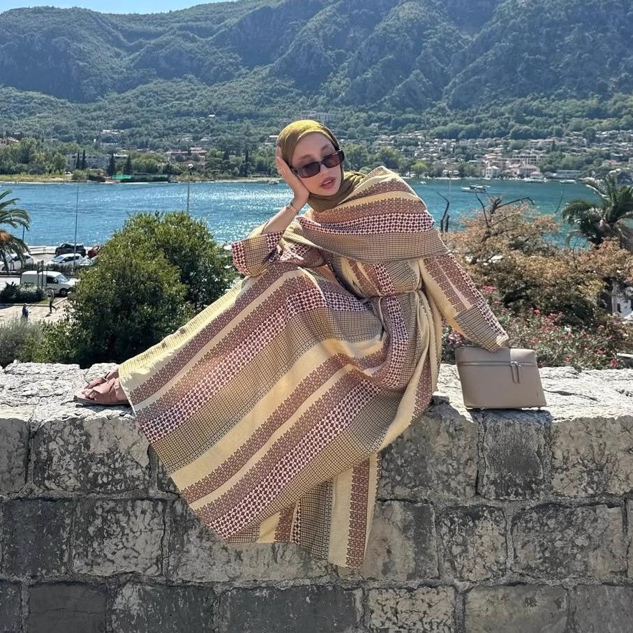 Ближний Восток Арабские Женщины Осень Новая Мода Принт Узкий Рукав Повседневное Платье Длинное Платье