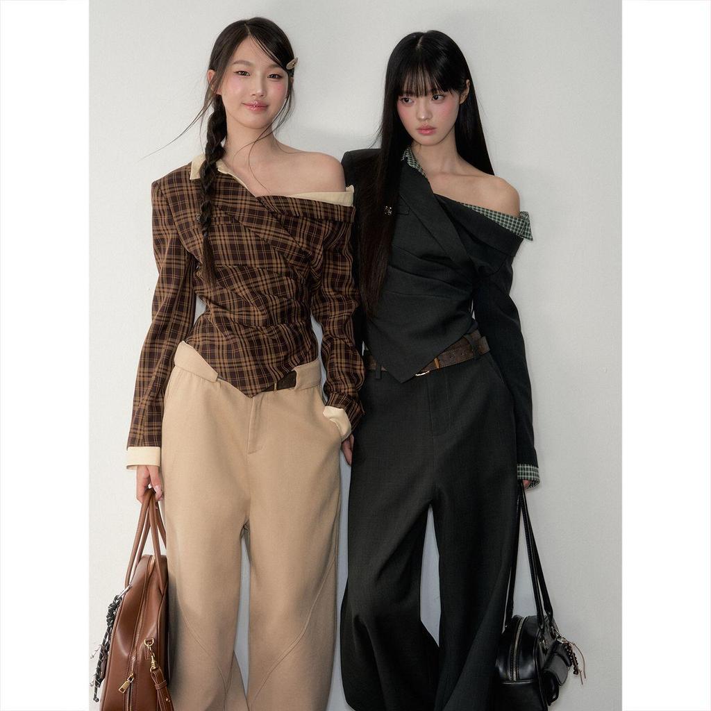 Осенняя клетчатая рубашка с длинным рукавом и открытыми плечами для женщин, приталенная, стройнящая, великолепный дизайн