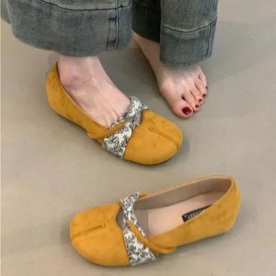 Неглубокий вырез, круглая головка с юбкой, французские одинарные туфли 2025 года, новые ретро-туфли с внутренней высотой, женские балетки Мэри Джейн