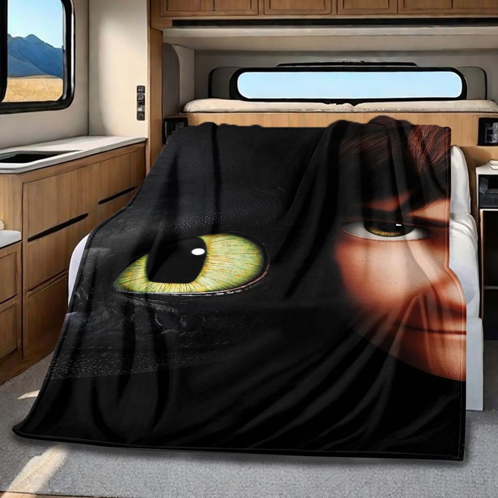 High-quality How to Train Your Dragon Toothless themed printed blanket. Soft and comfortable, a perfect gift for friends.