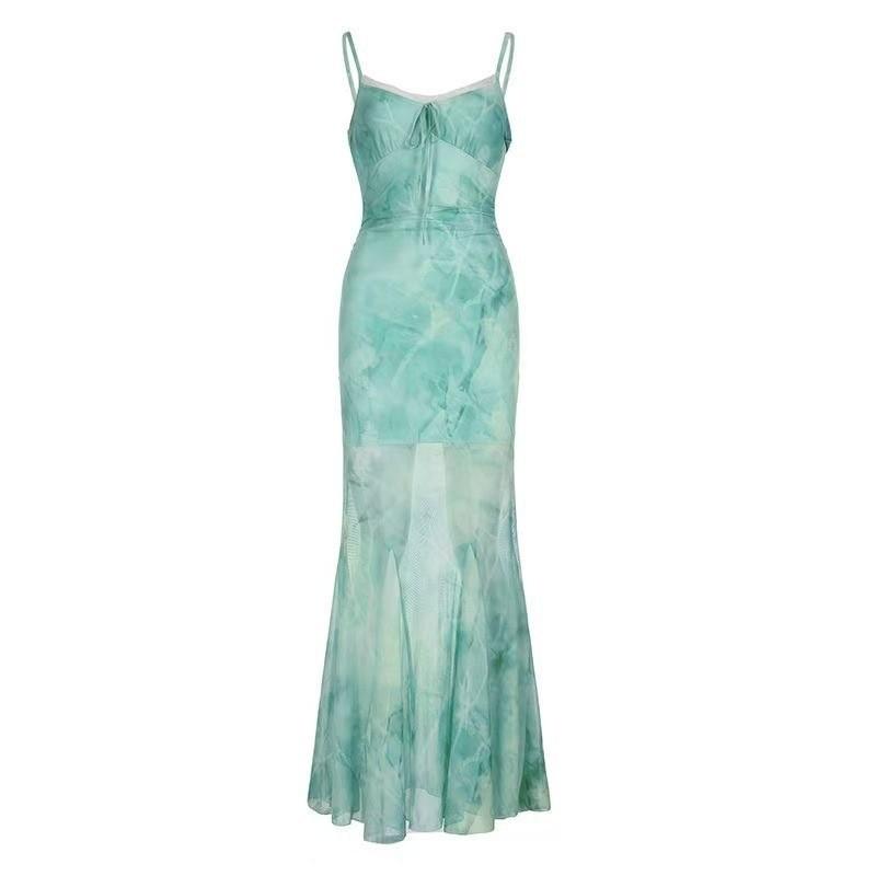 Fishtail dress sexy pure temperament seaside vacation huge figure retro green mesh suspender suspender skirt