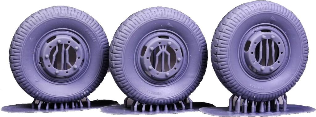 Rad Miniature Germany Тяжелый бронеавтомобиль Набор шин Тип Pirelli Штука Детали для пластиковой модели RDM35S25 1/35 Sd.Kfz.234 8-колесный 8+1