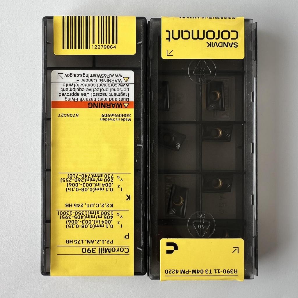 SANDVIK / R390-11T304M-PM 4220 / Original Swedish hard alloy blade 10 Pcs