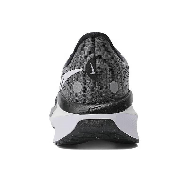 Nike Мужские беговые кроссовки Vomero 17