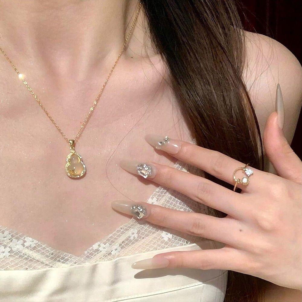 New Chinese gourd necklace women's light luxury ins niche light luxury high-end temperament fashion versatile collarbone chain gift