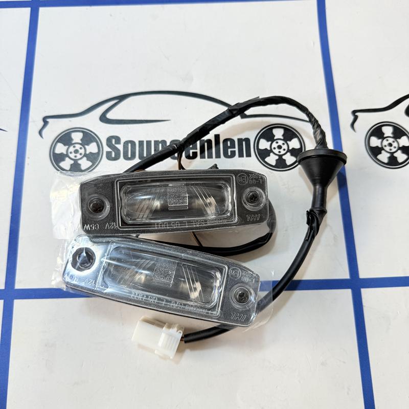 OEM Модули подсветки номерного знака в сборе для Hyundai Accent 2006-2010 Автомобильная задняя лампа номерного знака 925011E000 92501-1E000