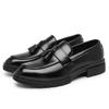Fringed Business Leather Shoes British Style Loafers Comfortable Low-heel Casual Shoes Men Breathable Slip-On Driving Moccasins