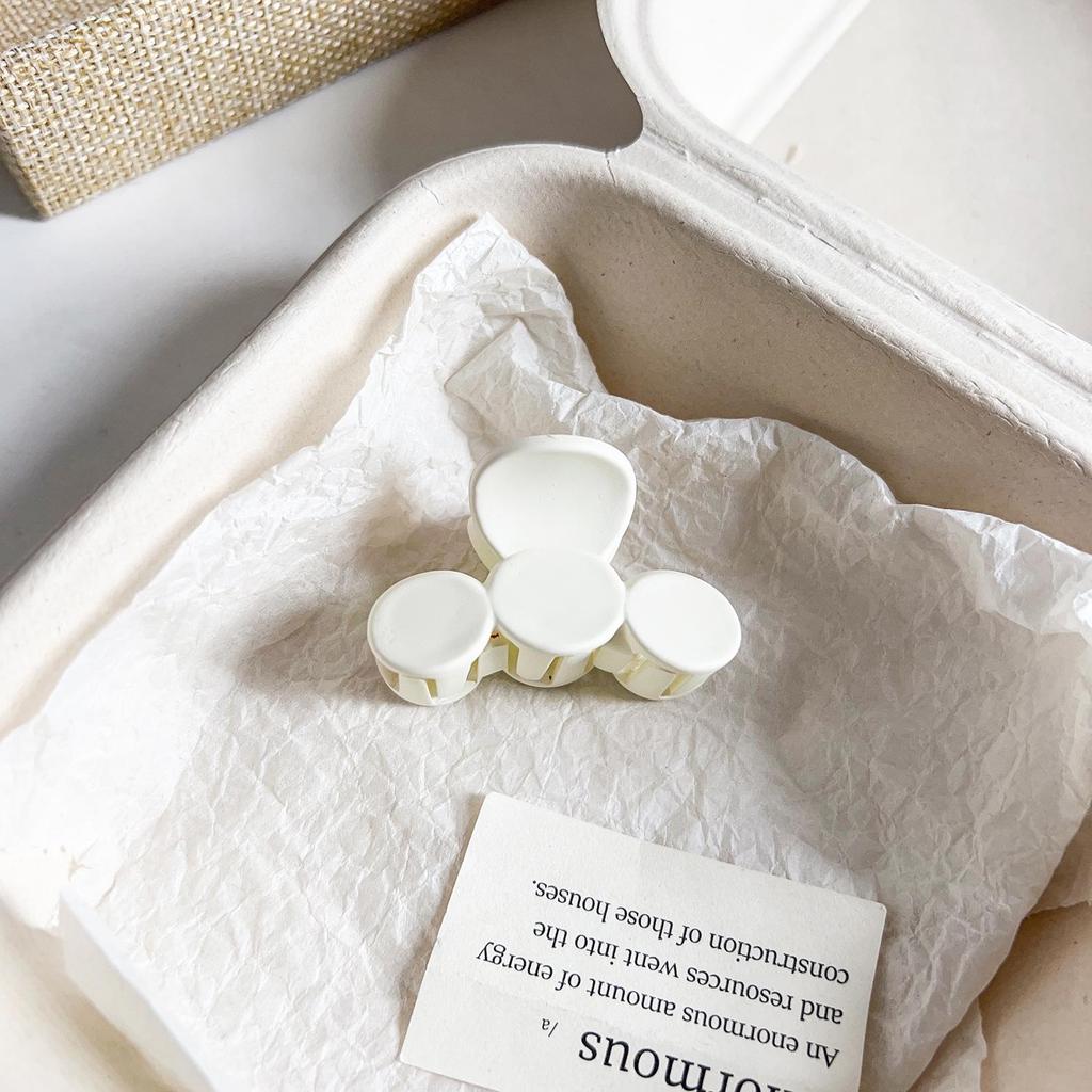 Универсальная заколка для волос в виде акулы с матовым цветочным узором для хвостиков и полузавязанных причесок