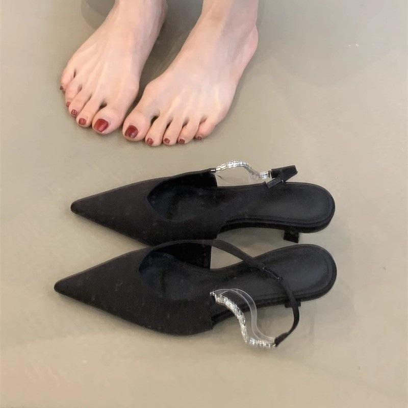 Знаменитые туфли на высоком каблуке весенне-летнего темперамента элегантные со стразами с острым носком с неглубоким вырезом на тонком каблуке с сумкой на носке пустые сандалии