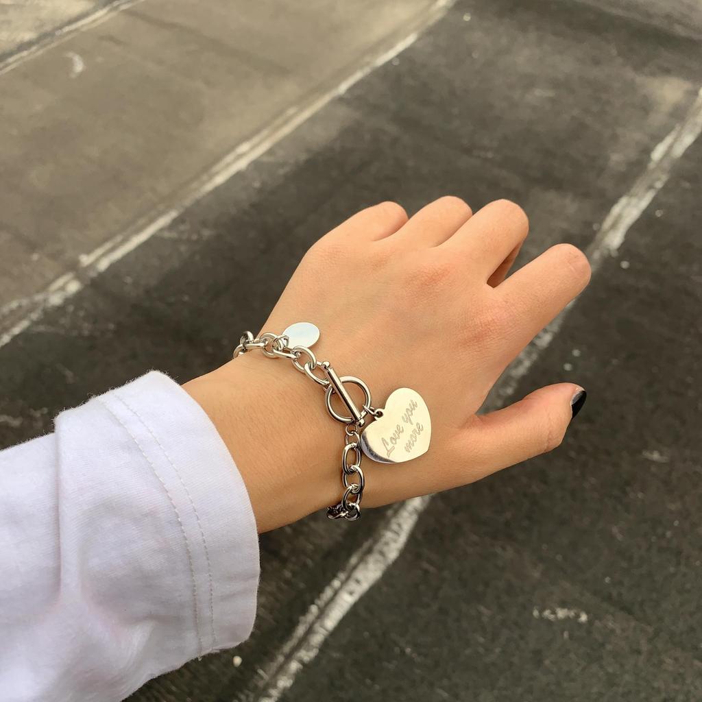 Модное ожерелье из титановой стали в форме сердца - короткая подвеска из нержавеющей стали в форме буквы, модный аксессуар