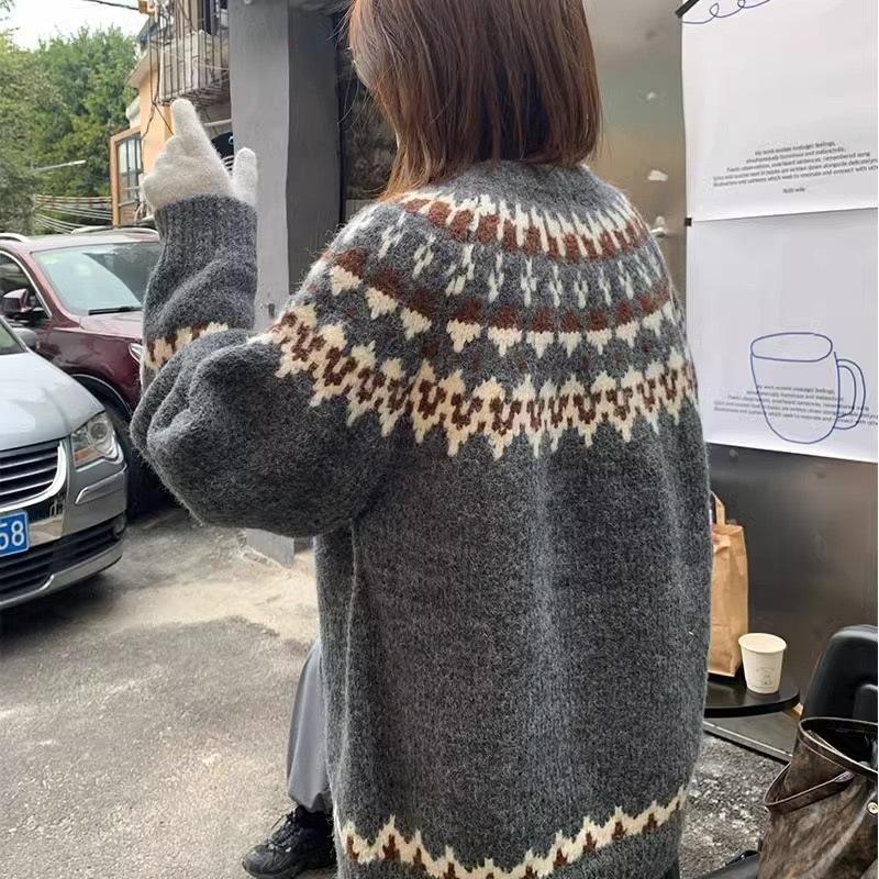 1011 autumn and winter new jacquard retro soft waxy loose casual pullover sweater women's lazy wind contrasting color knitted fir tide